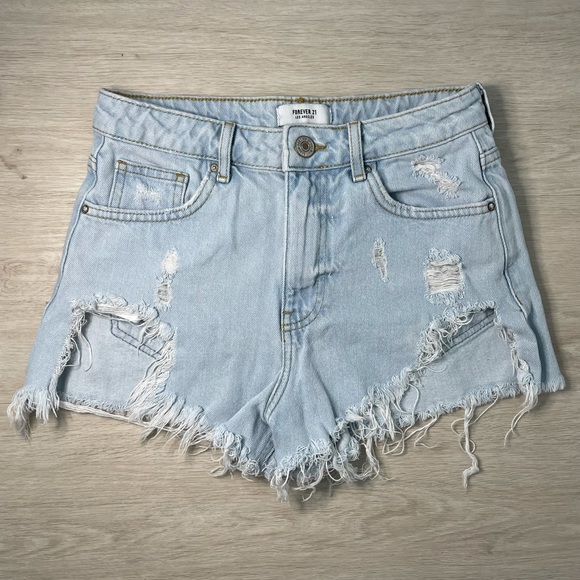 Forever 21 Denim shorts - Picture 1 of 4